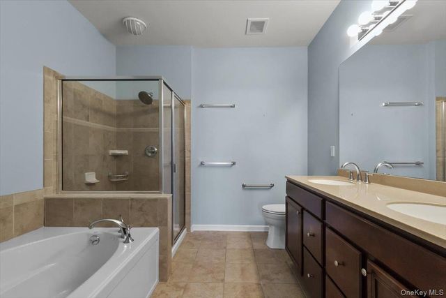 612 Saratoga Lane, Fishkill, NY 12524