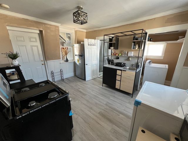 20 Florence Street 2, Worcester, MA 01610