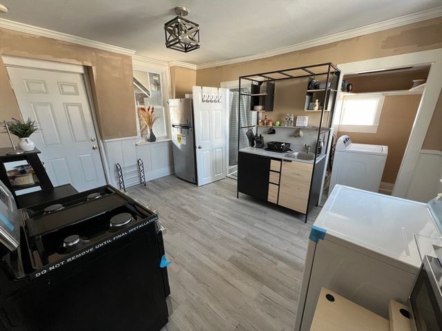 20 Florence Street 2, Worcester, MA 01610