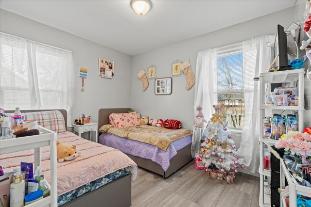 389 W 12th Street, Chicago Heights, IL 60411