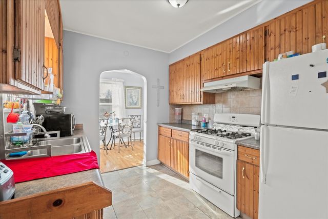 389 W 12th Street, Chicago Heights, IL 60411