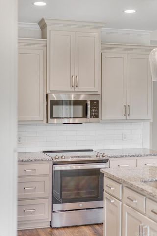 21 Lewis Loop, Greenbrier, AR 72058