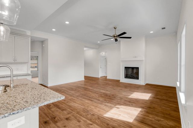 21 Lewis Loop, Greenbrier, AR 72058