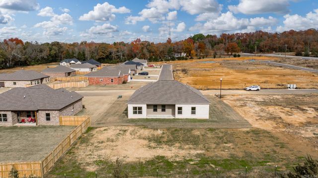 21 Lewis Loop, Greenbrier, AR 72058