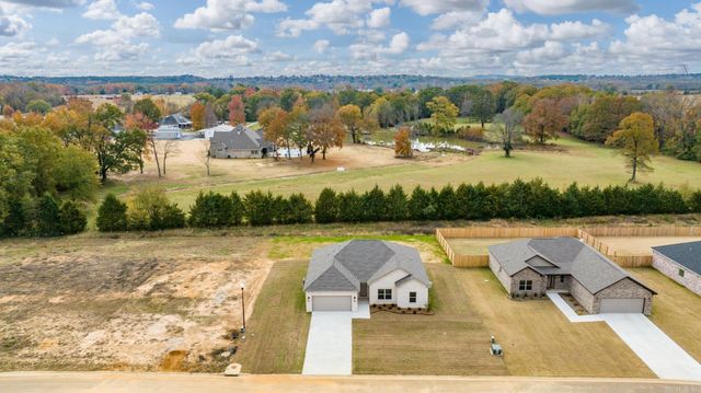 21 Lewis Loop, Greenbrier, AR 72058