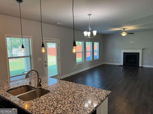 4472 Beechnut View, Gainesville, GA 30504