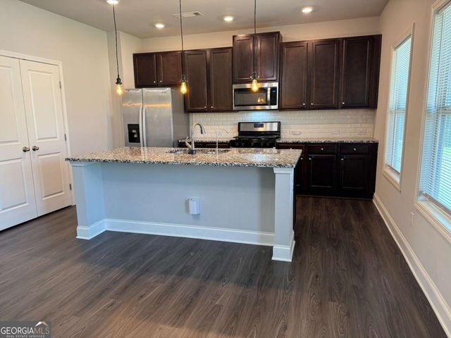 4472 Beechnut View, Gainesville, GA 30504