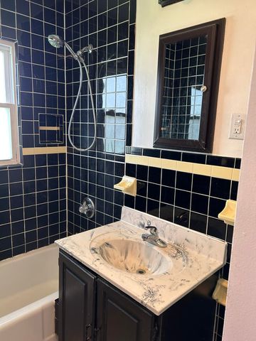 721 E College Street, Georgetown, KY 40324