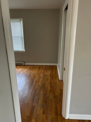 721 E College Street, Georgetown, KY 40324
