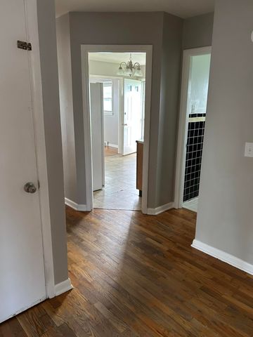 721 E College Street, Georgetown, KY 40324