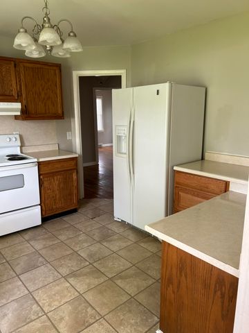 721 E College Street, Georgetown, KY 40324