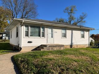 721 E College Street, Georgetown, KY 40324