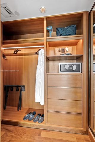 101 20th St 3806, Miami Beach, FL 33139