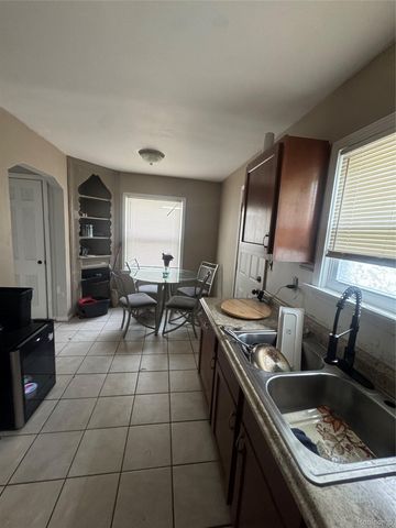 16574 Westbrook Street, Detroit, MI 48219