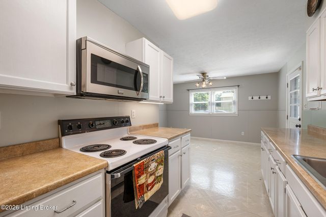 5006 Marjorie Dr, Louisville, KY 40229