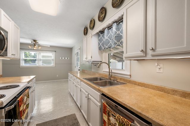 5006 Marjorie Dr, Louisville, KY 40229