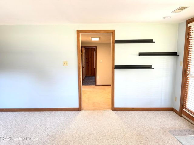 5006 Marjorie Dr, Louisville, KY 40229