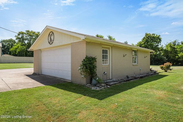 5006 Marjorie Dr, Louisville, KY 40229