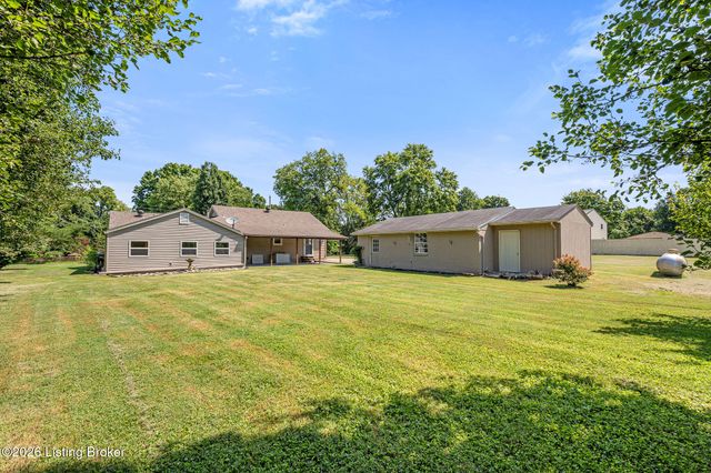 5006 Marjorie Dr, Louisville, KY 40229