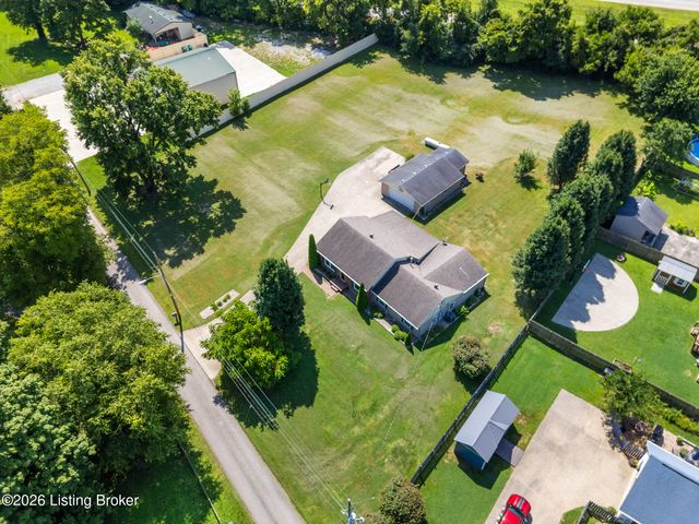 5006 Marjorie Dr, Louisville, KY 40229