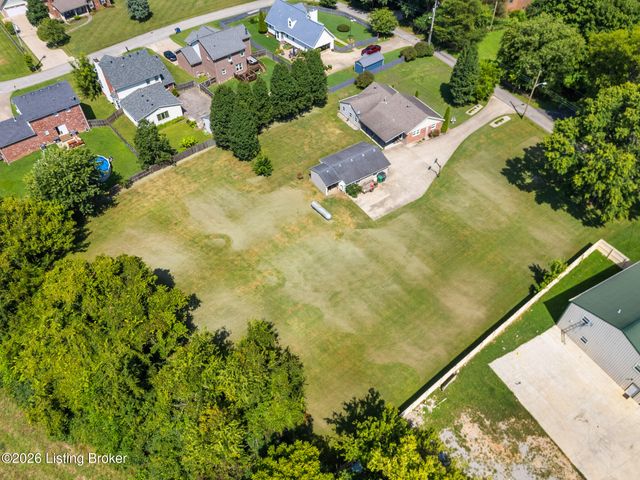 5006 Marjorie Dr, Louisville, KY 40229