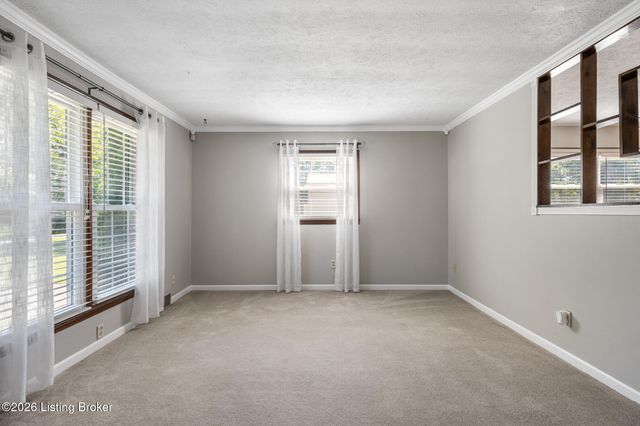 5006 Marjorie Dr, Louisville, KY 40229