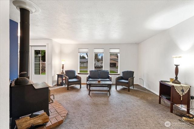 12025 220th Avenue Ct E, Bonney Lake, WA 98391