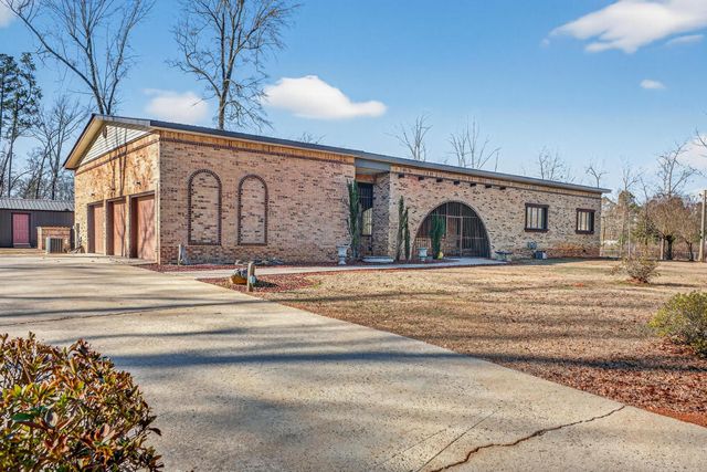 323 Longhorn Road, Hephzibah, GA 30815