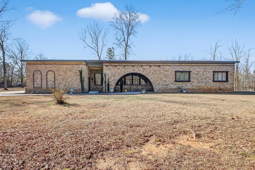 323 Longhorn Road, Hephzibah, GA 30815