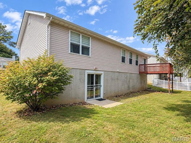 1916 Iditarod Trail, Festus, MO 63028
