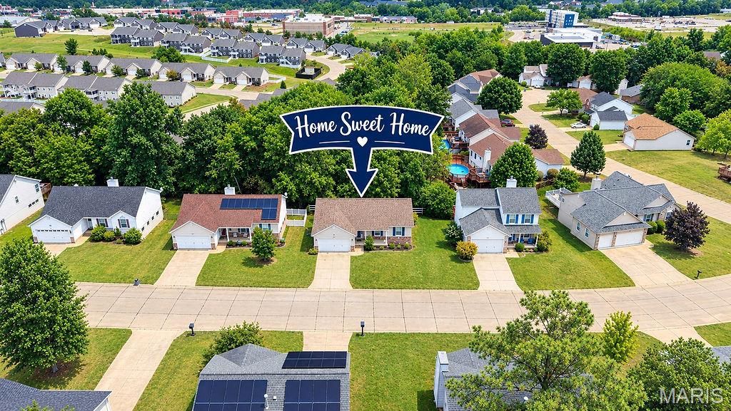 1916 Iditarod Trail, Festus, MO 63028