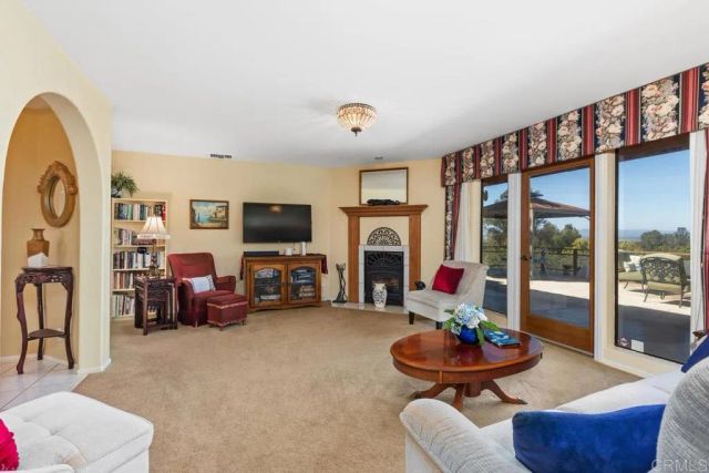 2394 Vista Grande, Vista, CA 92084