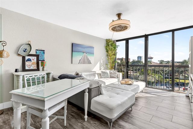 255 DOLPHIN POINT 407, Clearwater Beach, FL 33767