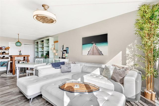 255 DOLPHIN POINT 407, Clearwater Beach, FL 33767