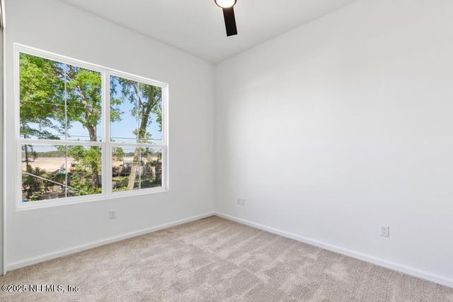 11082 PINE Street, Jacksonville, FL 32218