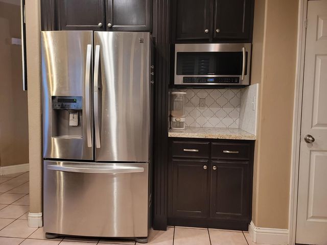 3593 Shadowbrook Dr, Stockton, CA 95219