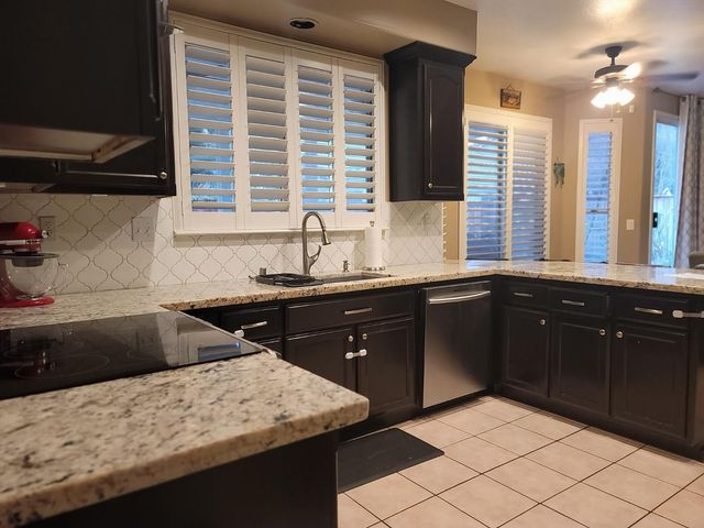 3593 Shadowbrook Dr, Stockton, CA 95219