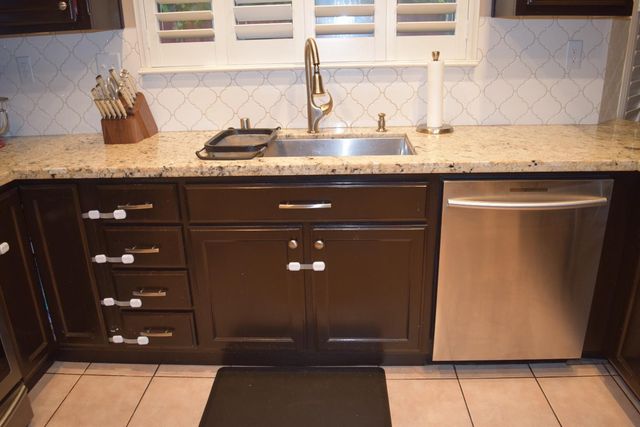 3593 Shadowbrook Dr, Stockton, CA 95219