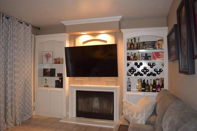 3593 Shadowbrook Dr, Stockton, CA 95219