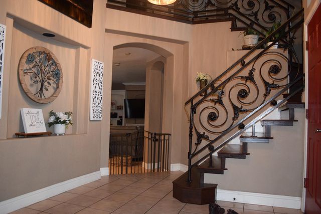 3593 Shadowbrook Dr, Stockton, CA 95219