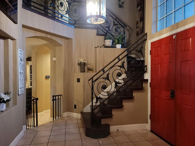 3593 Shadowbrook Dr, Stockton, CA 95219