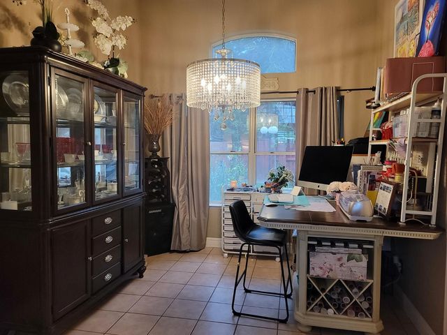 3593 Shadowbrook Dr, Stockton, CA 95219