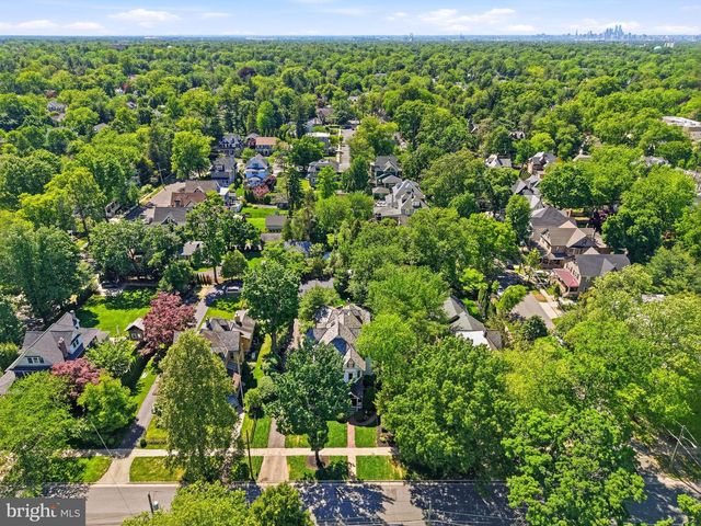 406 WASHINGTON AVE, Haddonfield, NJ 08033