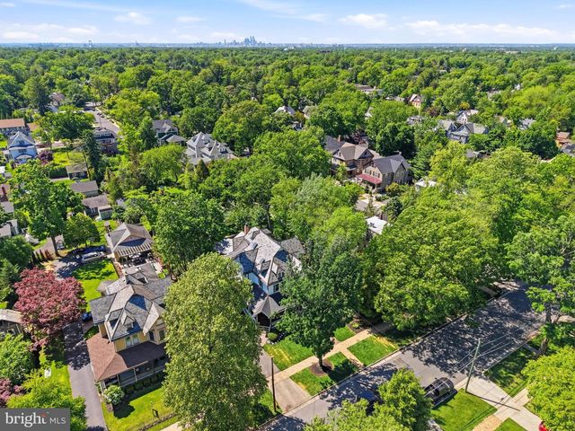 406 WASHINGTON AVE, Haddonfield, NJ 08033