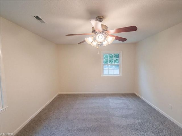 812 Pineburr Road, Jamestown, NC 27282