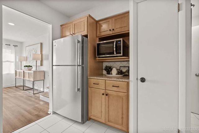 5436 Blodgett Avenue, Downers Grove, IL 60515