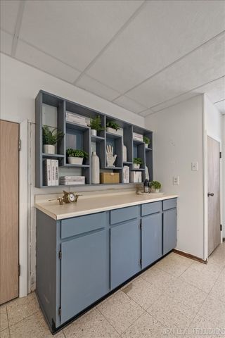 5436 Blodgett Avenue, Downers Grove, IL 60515