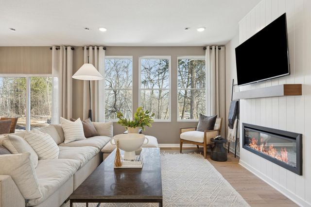 14491 103rd Place N, Maple Grove, MN 55369