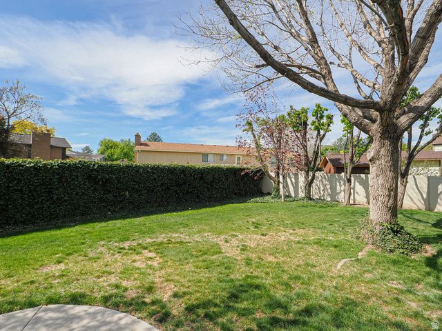 2887 W TIVOLI LN, Taylorsville, UT 84129