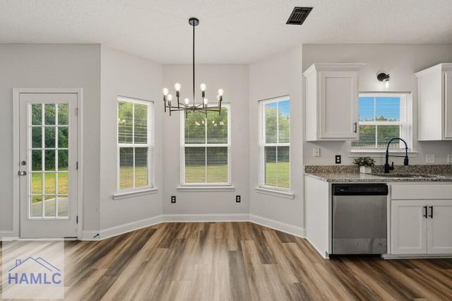 870 Meloney Drive, Hinesville, GA 31313